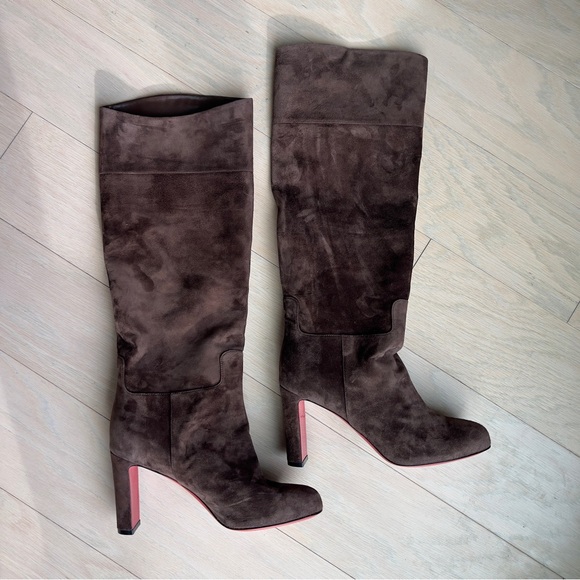 NWOB Christian Louboutin Loo Botta 85 Suede Knee High Boots in Chocolate Brown - Picture 8 of 13